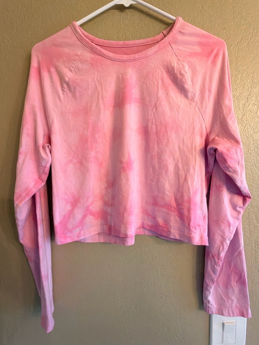 PINK by Victoria’s Secret pink Tie-Dye Long Sleeve crop Top